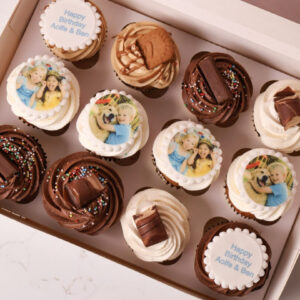Picture & Logo Cupcakes Lotus, Kinder Bueno & Chocolate