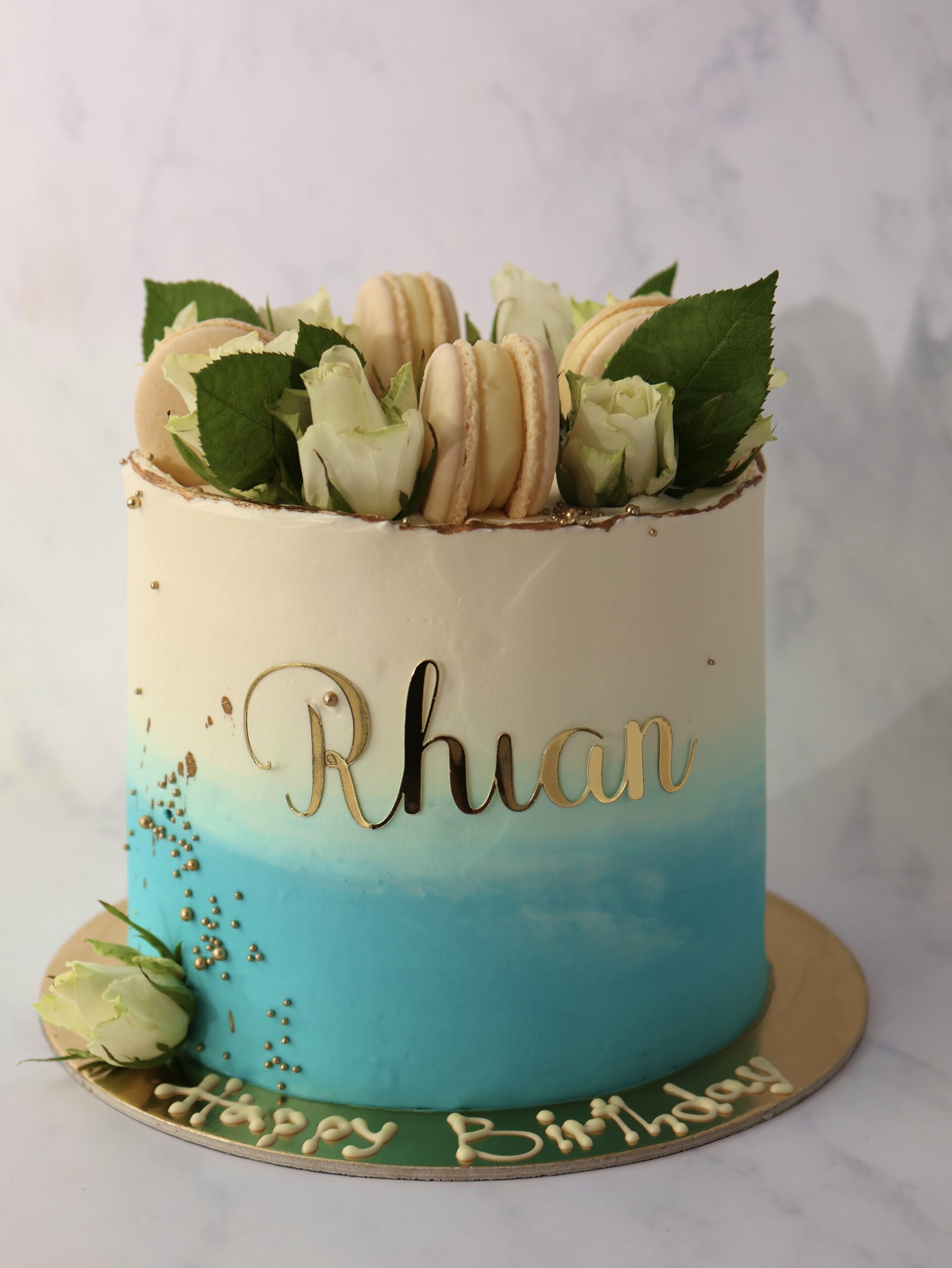 Luxury Cake Blue & White - Image 2