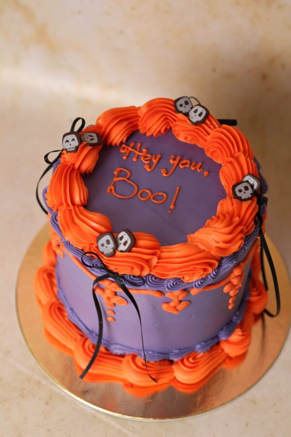 Boo! Vintage Cake